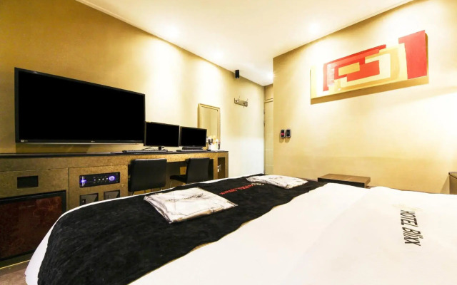 Blixx Hotel