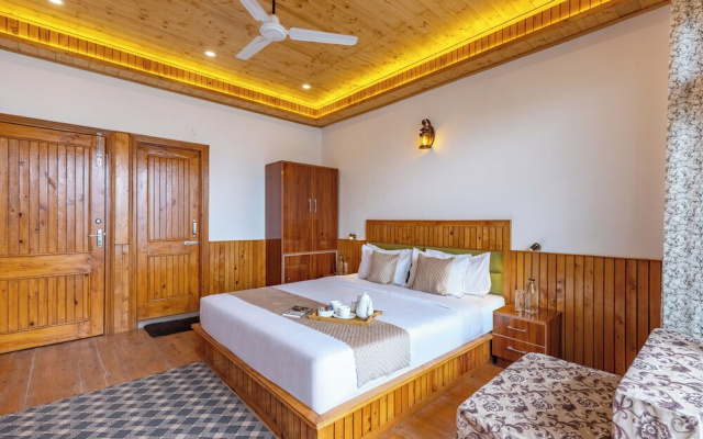Alaya Stays Querencia 5BHK with HillView