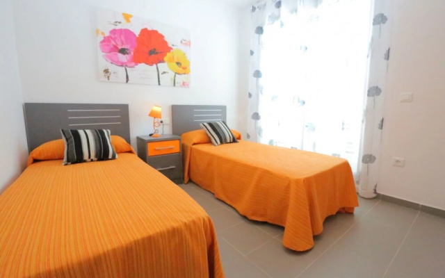 Casa Vista al Jardin Para 8 Personas en Cambrils