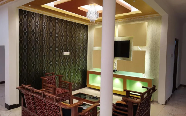 Sai Holiday Inn