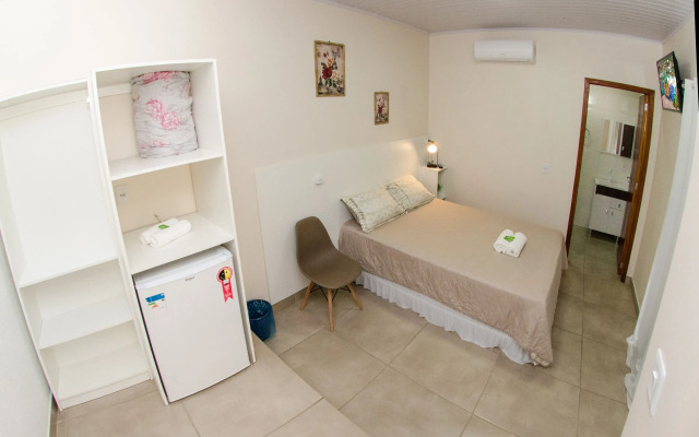 Pousada Joana Guest House