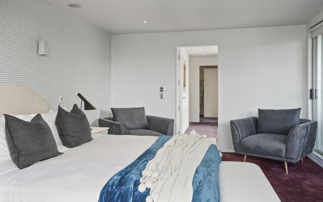 Central Executive Parnell Designer Home