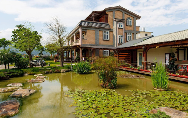Zhuyuan Ju B&B