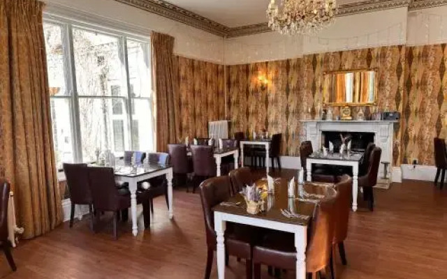 Broom Hall Country Hotel