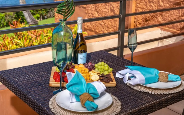 Kuleana 613 1 Bdrm 1 Bedroom Condo by RedAwning