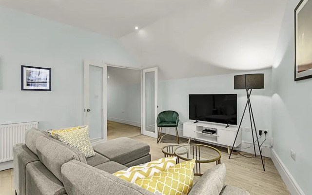 Superb Clapham Duplex