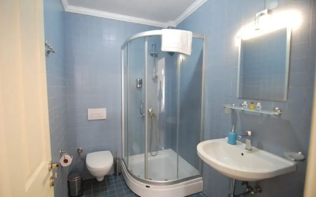 Cunda Atlas Otel