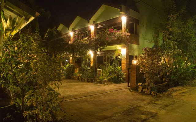 Ladda Resort