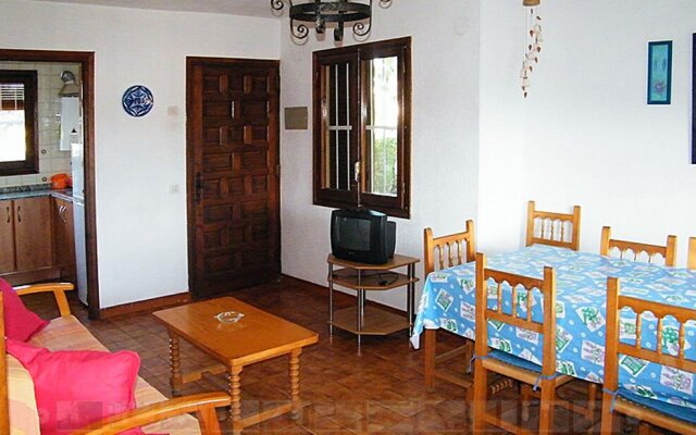 House With 3 Bedrooms in Peñíscola, With Pool Access, Furnished Garden