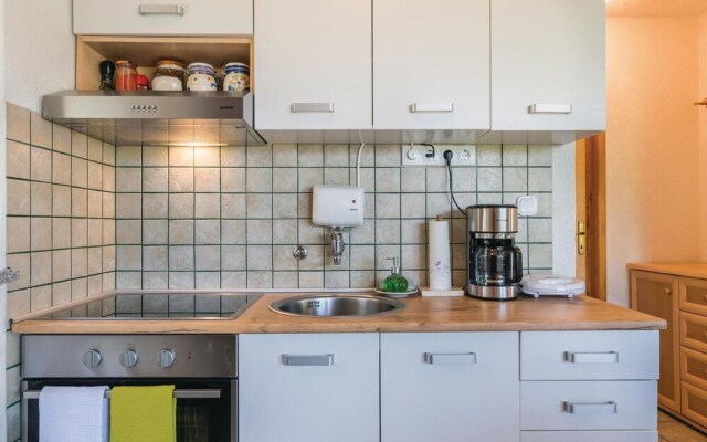 Stunning Home in Ostrobradic With Wifi and 2 Bedrooms
