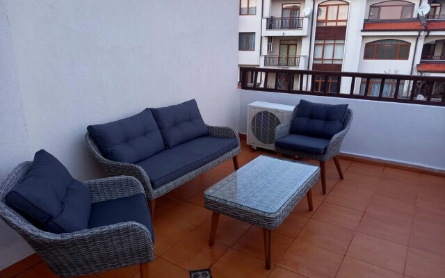 Penthouse Apartment At Vineyards Resort