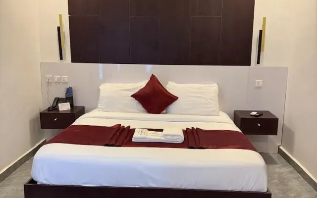 El-Patevadan Hotel and Suites