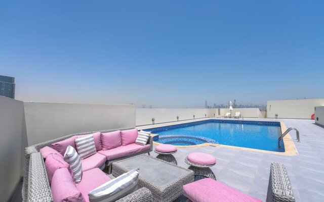 Marco Polo - Spacious Studio Lush View