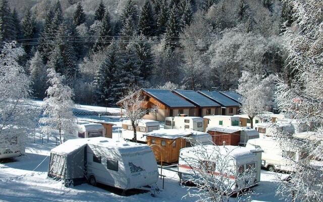 Chalet Presanella - Campsite