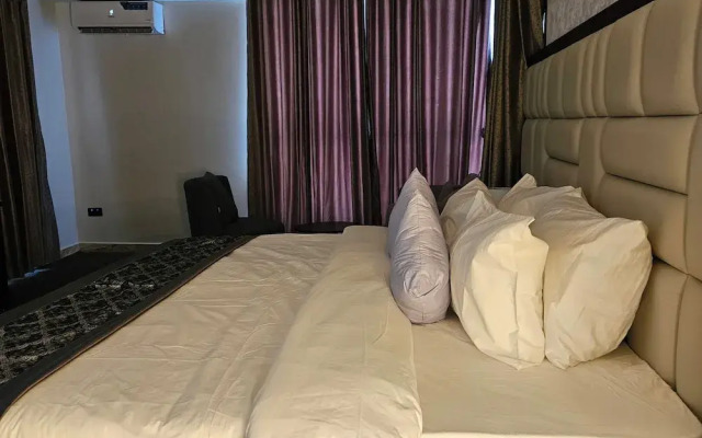 Anibex Luxe