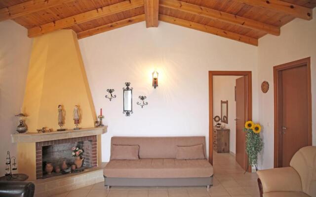 Anna's Family House