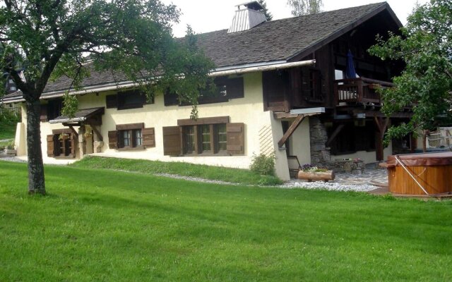 Chalet With 7 Bedrooms in Demi-quartier, With Wonderful Mountain View,