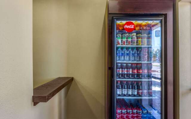 Comfort Suites Plainview