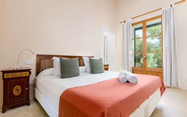 Holiday Home Sa Plana