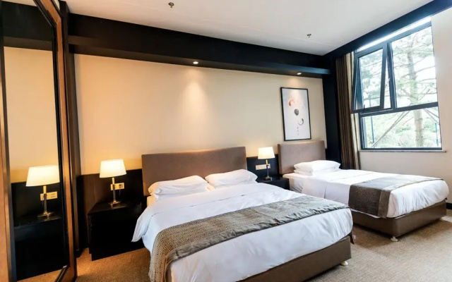 Huadi Resort