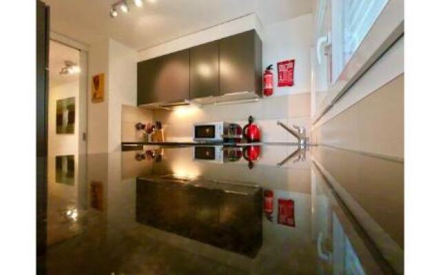 Bright spacious and modern apartment with terrace