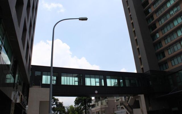 Golden Tulip Zhong Xin Hotel Taichung