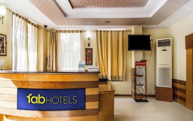 Fabhotel Royal Residency