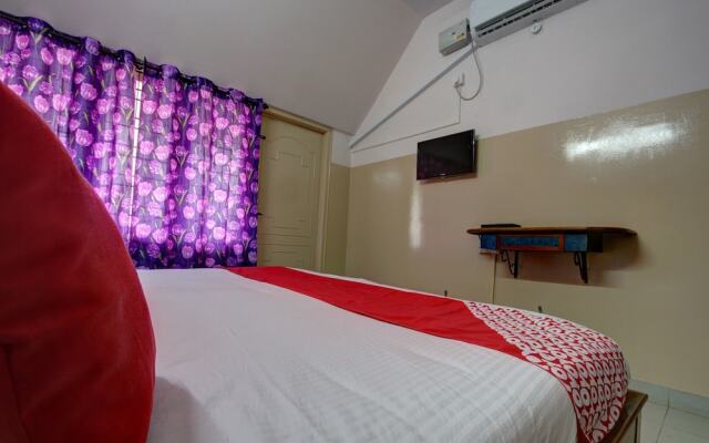 OYO 17211 Maharaja Regency