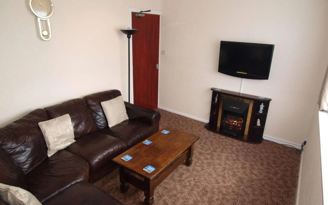 Waverley House Apartments