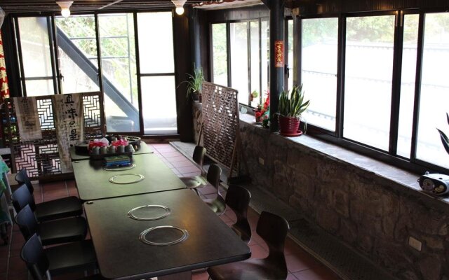 Jinguashi Cloud Mountain Homestay B&B