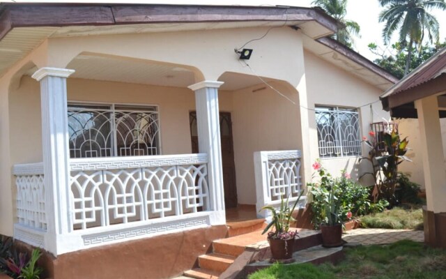 Fully Air-condition 3bed Villa - Wifi - hot Water