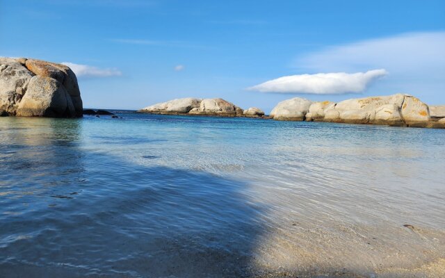 Boulders Blue Bed and Breakfast