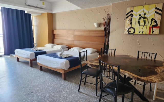 Suites Omega Torres Gemelas