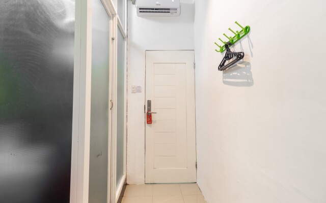 RedDoorz near Sun Plaza Medan 2 - Hostel