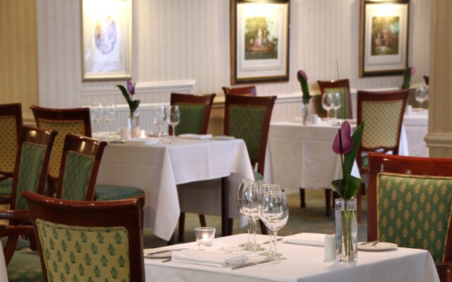 Best Western Plus Birmingham NEC Meriden Manor Hotel