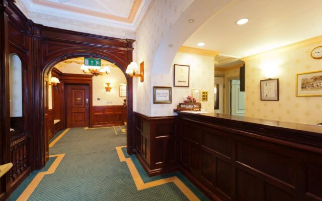 Windermere Manor Hotel