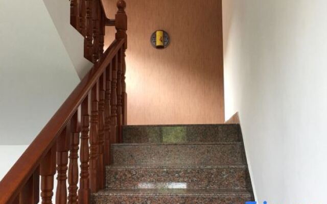 Ningguo Impression Hongcun Inn (Chujiatan Branch)