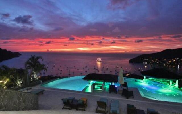 Tropical Hideaway