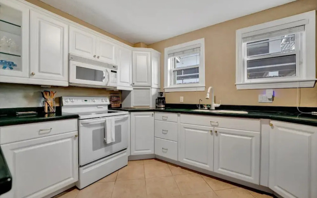 Stones Throw Beachfront Luxury Suites