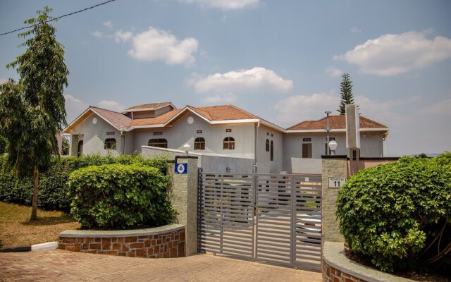 Ezra boutique villa