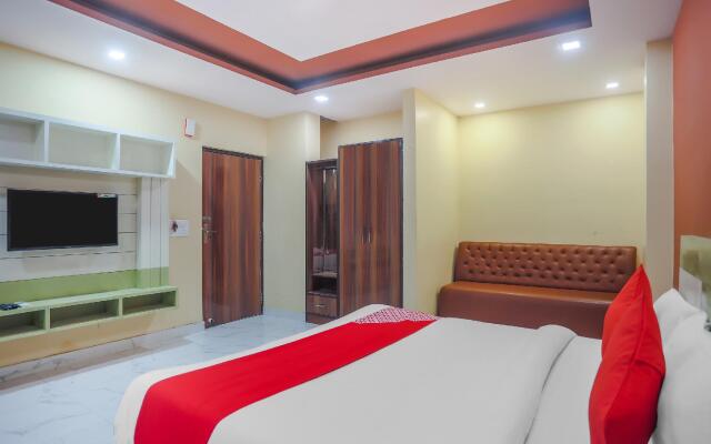 OYO Flagship 69446 Shri Drona Hotel