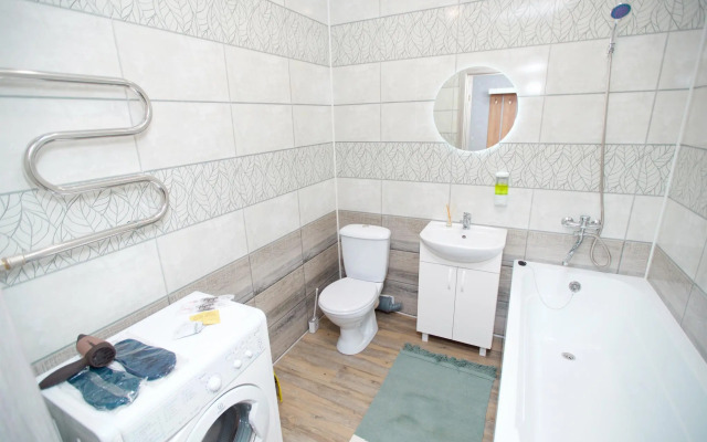 Саквояж на улице 40 лет Победы 2И