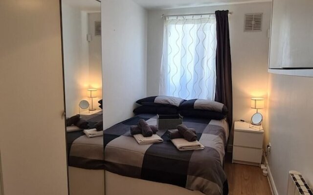 Inviting 2BD Flat 15 Mins From Heart of Dublin!