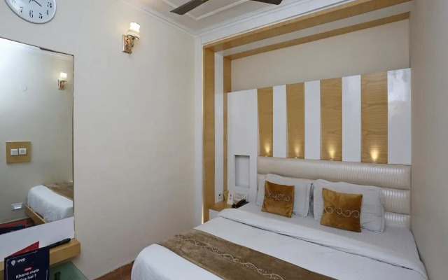 OYO 2680 Hotel Presidency