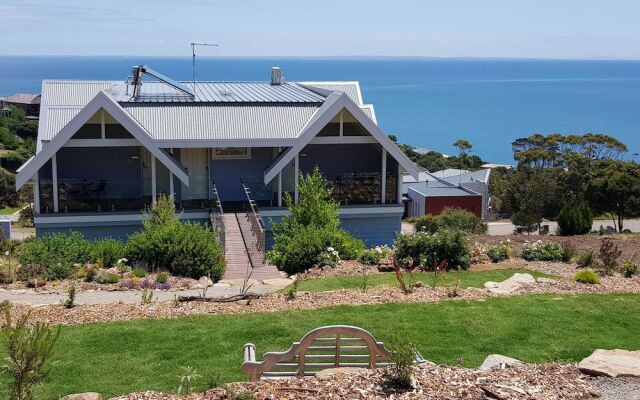 Sapphire Shores Luxury Retreat