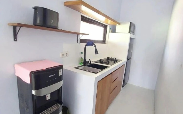 Double D Guesthouse and Villa