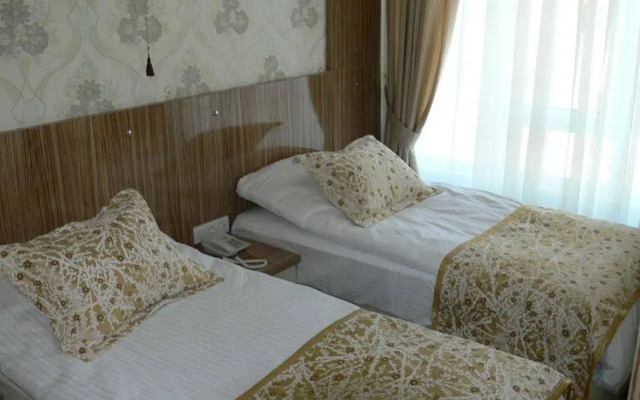 Yildirim Hotel