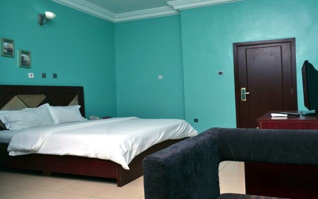 Petesville Hotel Calabar