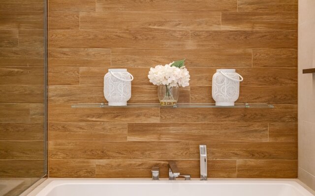 Massive 3 Beds Sea View Bluewaters B10