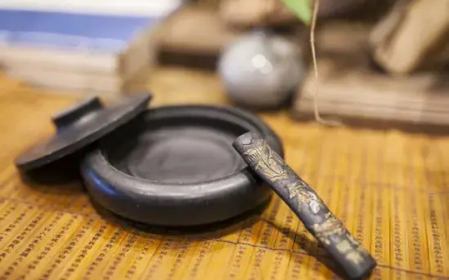 Wuzhen Zhaoming House